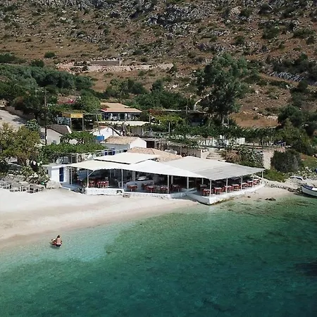 Magnificent Private Overlooking The Sea Casa de Férias *